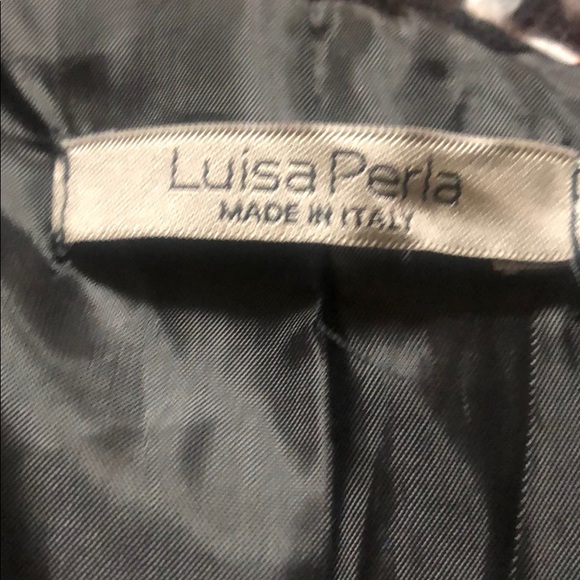 Artsy looking coat 🧥 - Picture 4 of 4